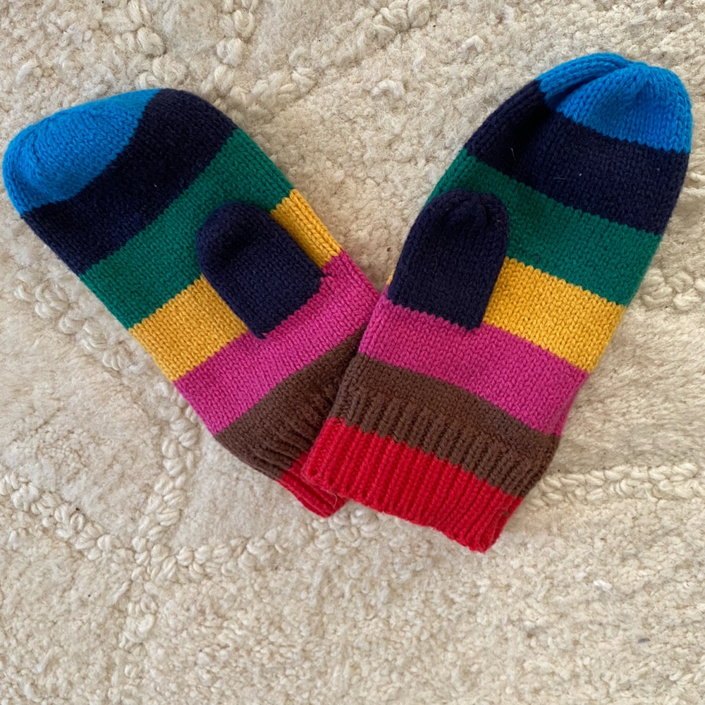 Baby Gap Rainbow 2T Knit Mittens